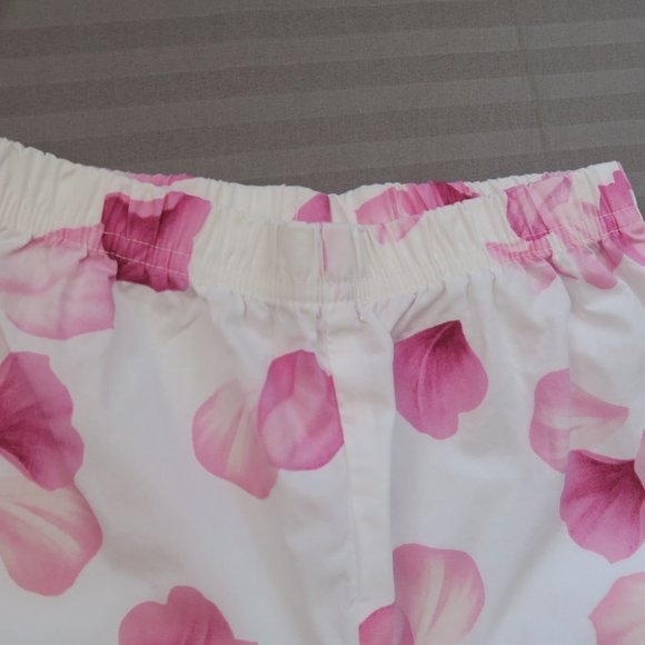 Pretty In Pink, Flower Petal Top & Capri Outfit  Size 5/6 - Picture 8 of 11